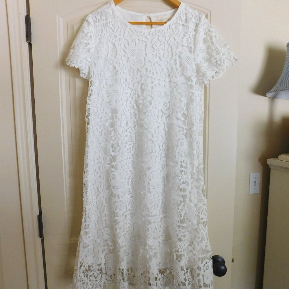 Women's Bella Ella White Lace Midi Dress, Size M